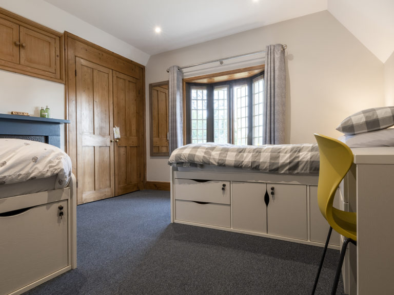 Ipswich High School boarding house refurbishment - Envoplan-21