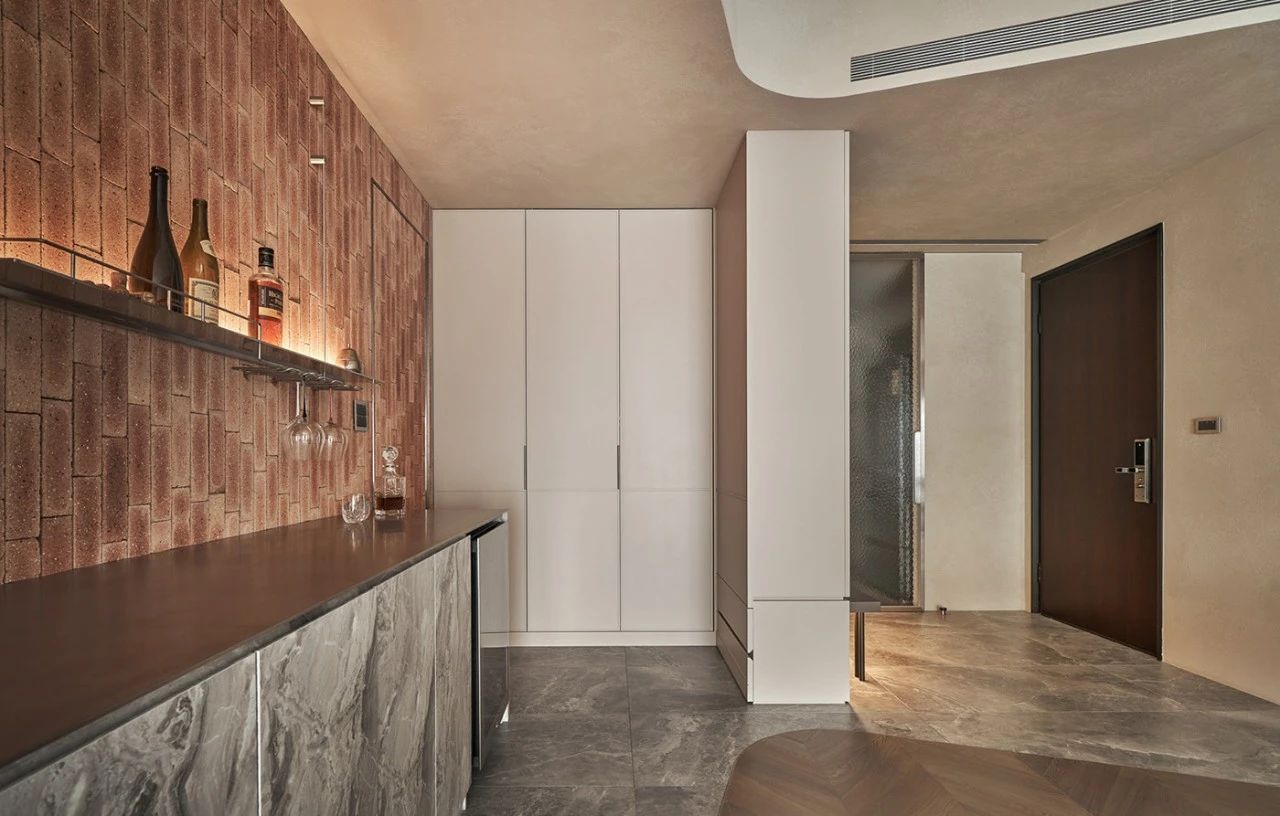 倾注艺术气息的时髦居屋丨均汉设计,KC Design-10