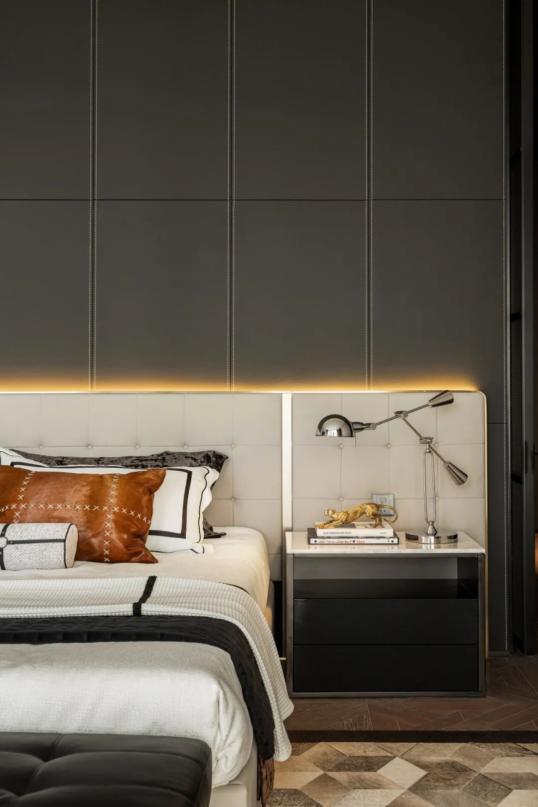 武汉沙湖中心·云玺 样板间丨中国武汉丨李益中空间设计-51