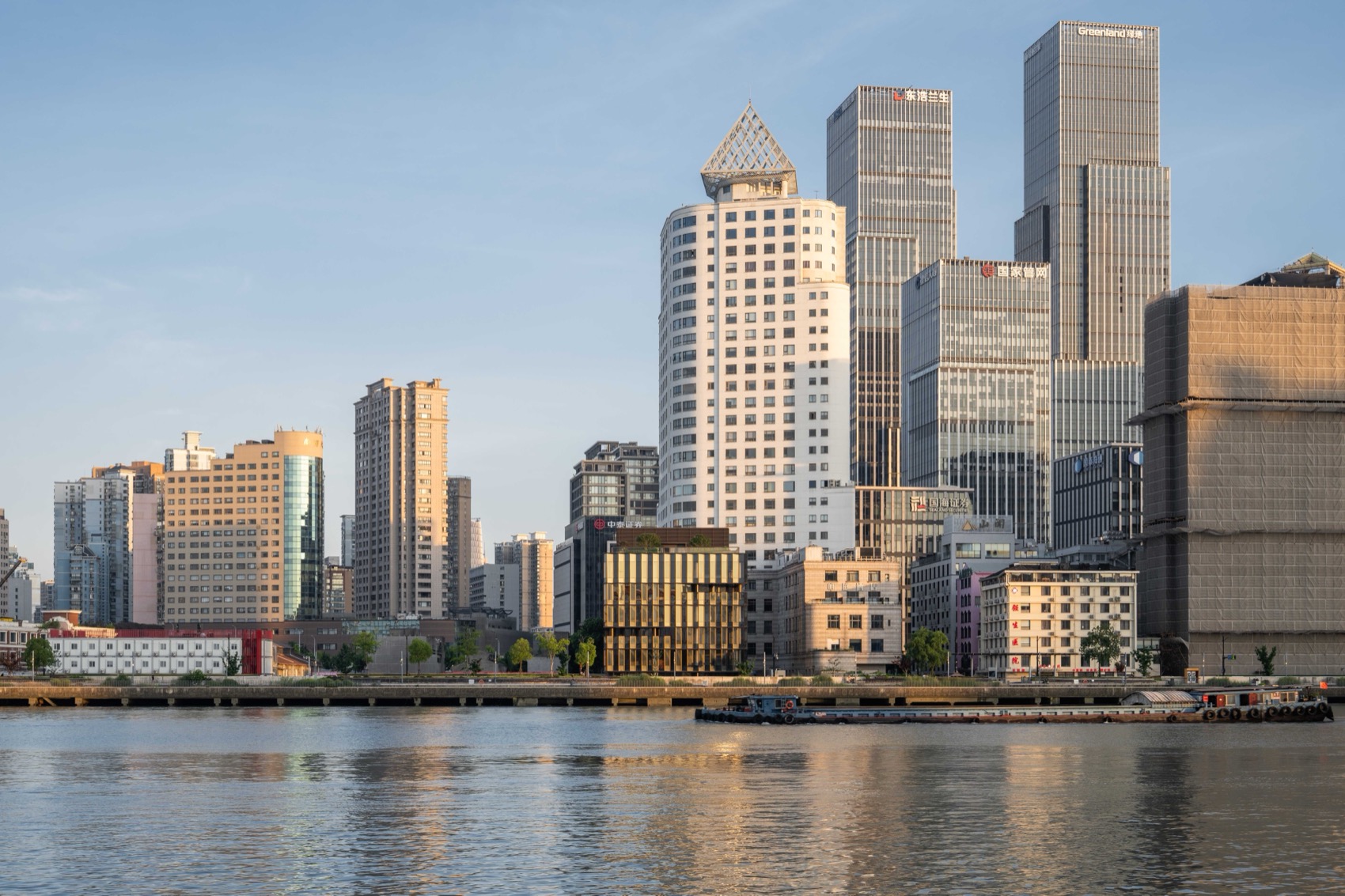 上海南外滩外马路326街坊车库改造丨中国上海丨gmp与WES魏斯景观建筑,华东建筑设计研究院有限公司-25