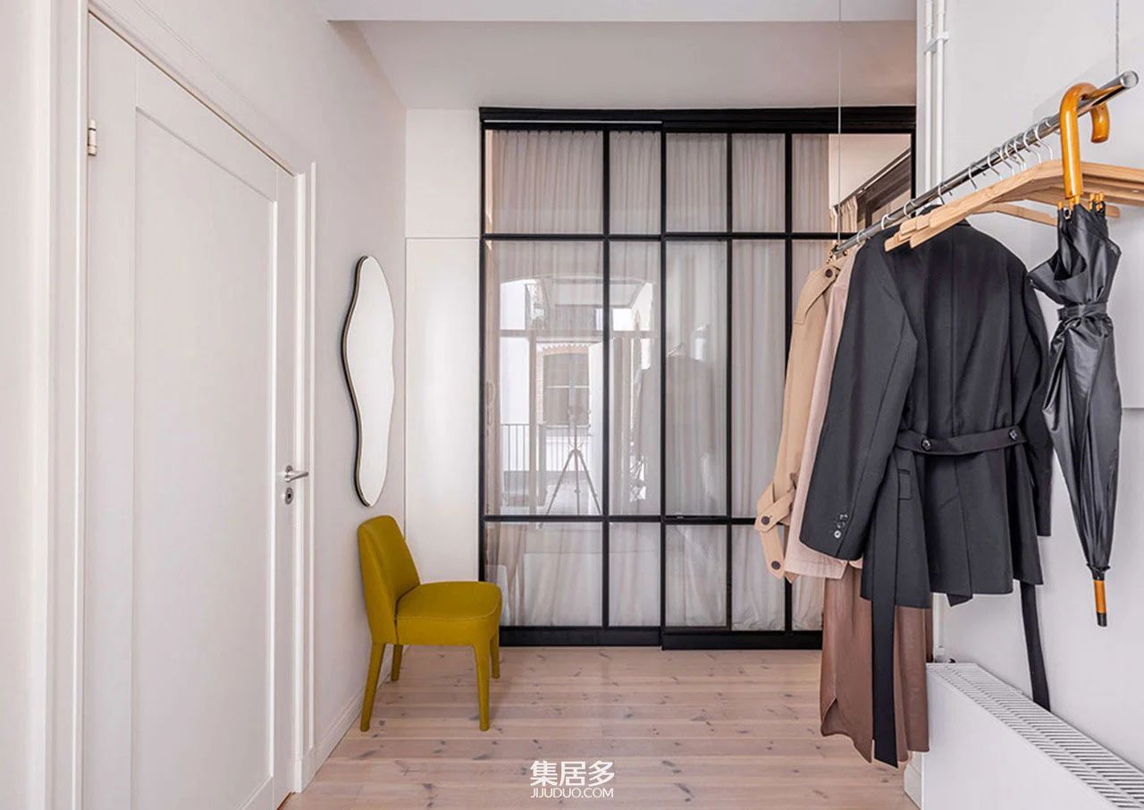 哥德堡 19 世纪建筑玻璃后卧室公寓丨瑞典-29