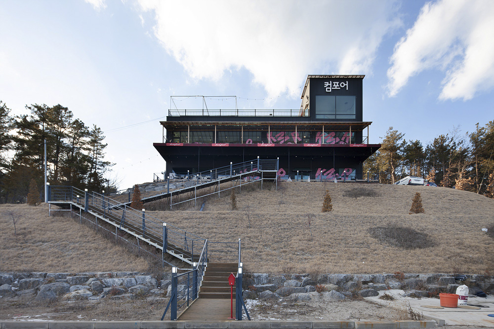 现代简约风贝克里卡菲咖啡厅设计-2