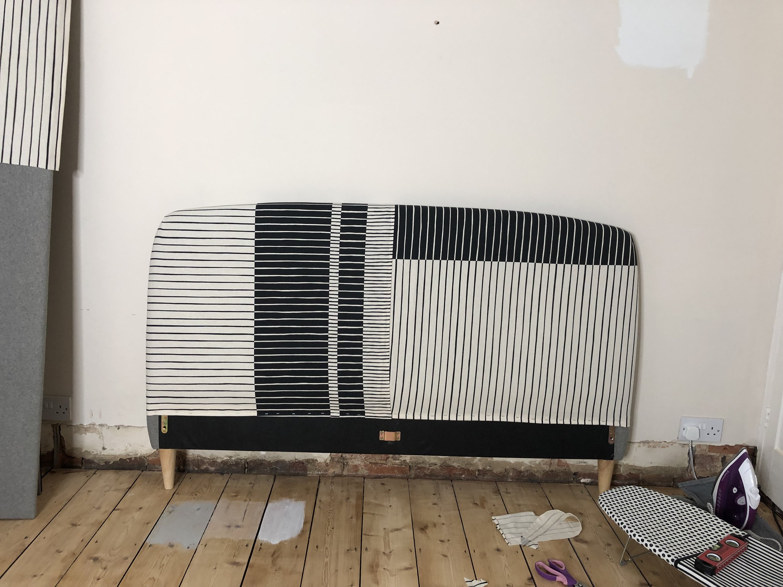 用桌布重新装饰床架改造主卧项目丨luke arthur wells-18