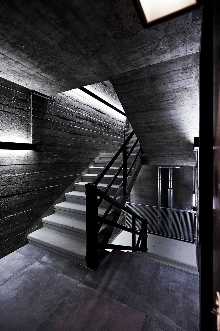 Bunker Loft in Hamburg Offers a Luxurious Stay in a Cool Ambience-38
