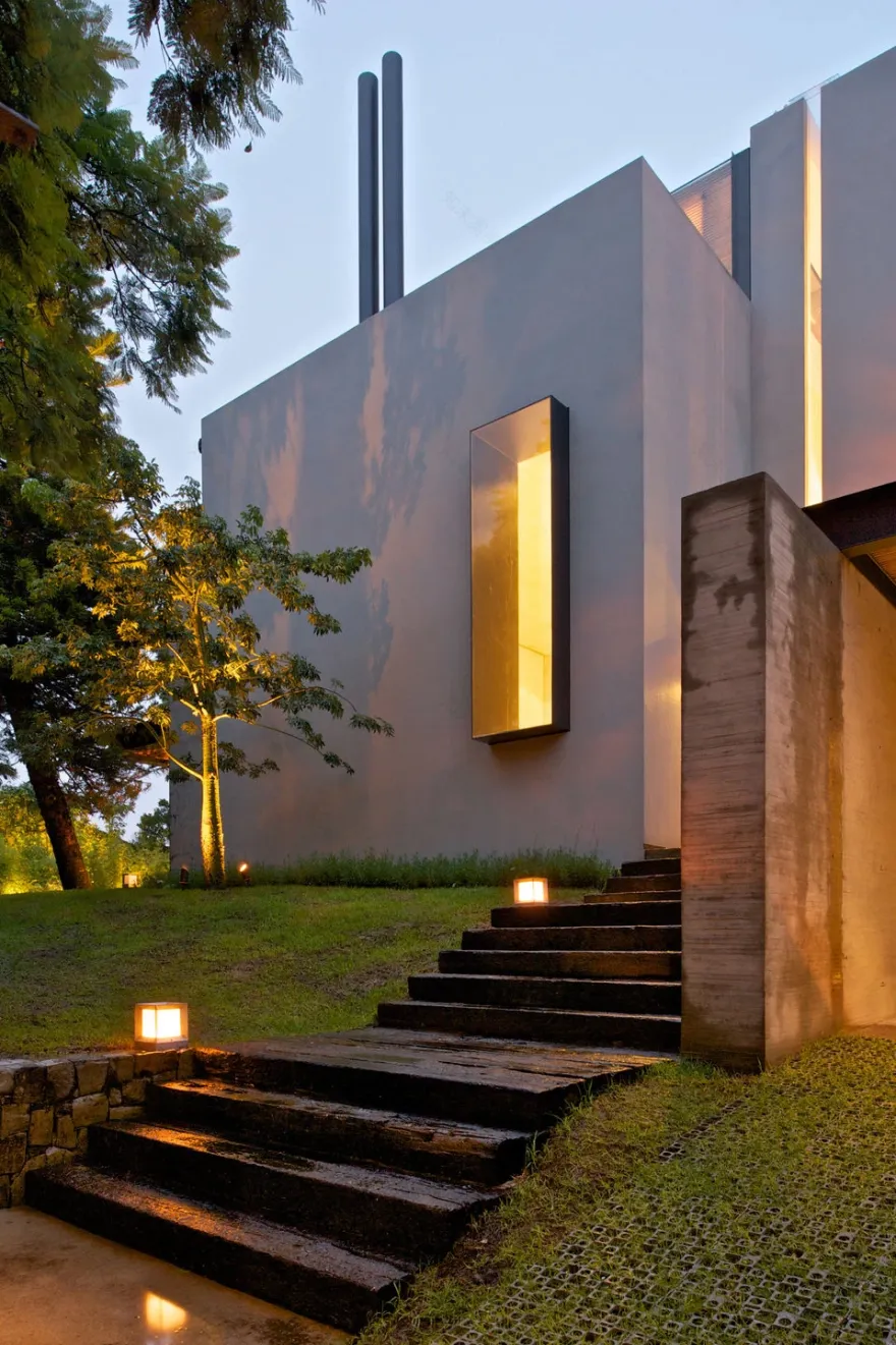 墨西哥透明绿意住宅-36