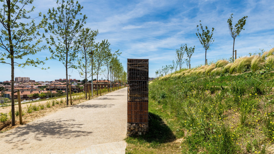 自然之巢 · 昆虫酒店的生态设计-11