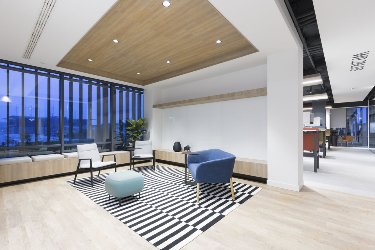 微软办公室——里斯本-24