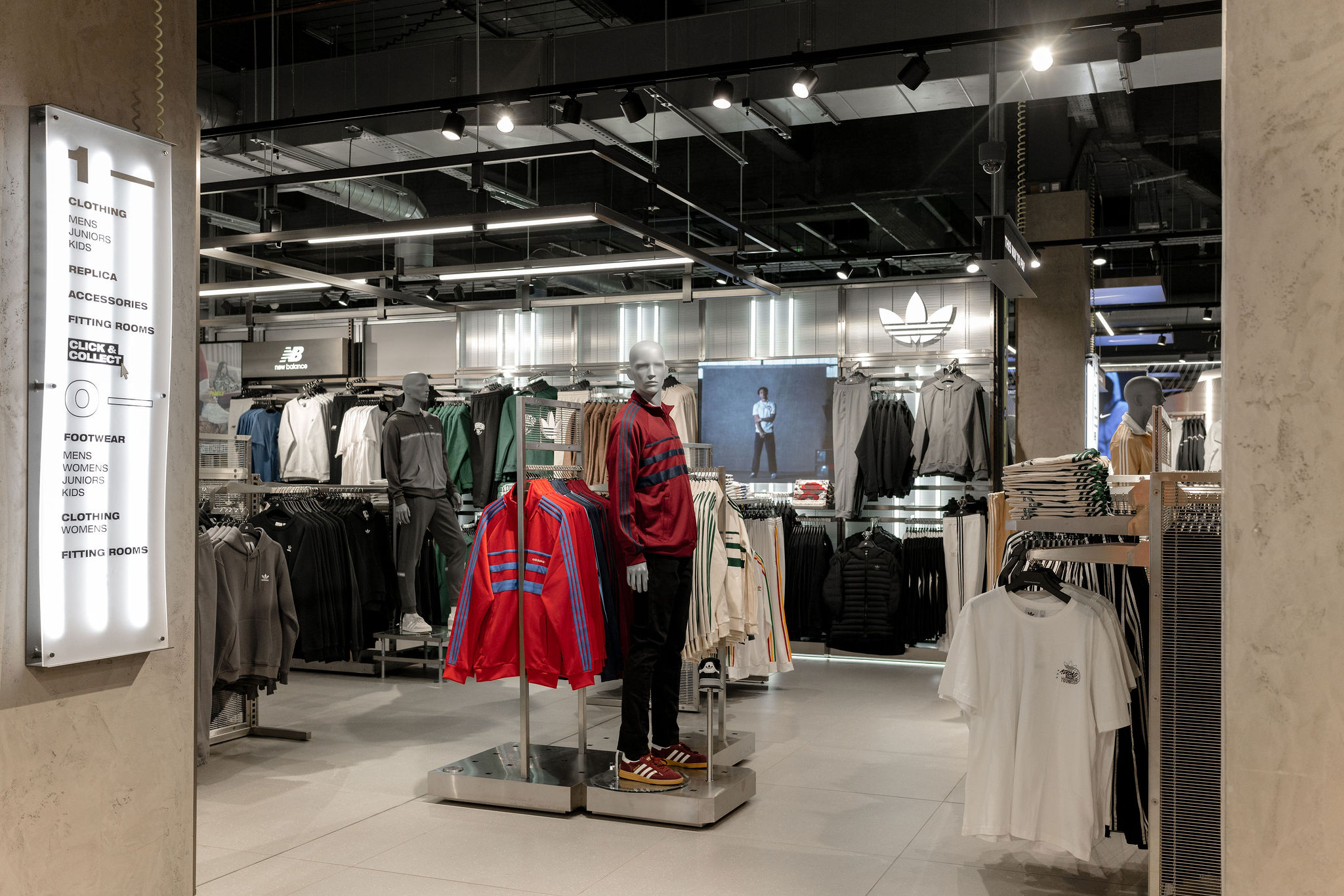 adidas 全新品牌空间设计丨Briggs Hillier-13