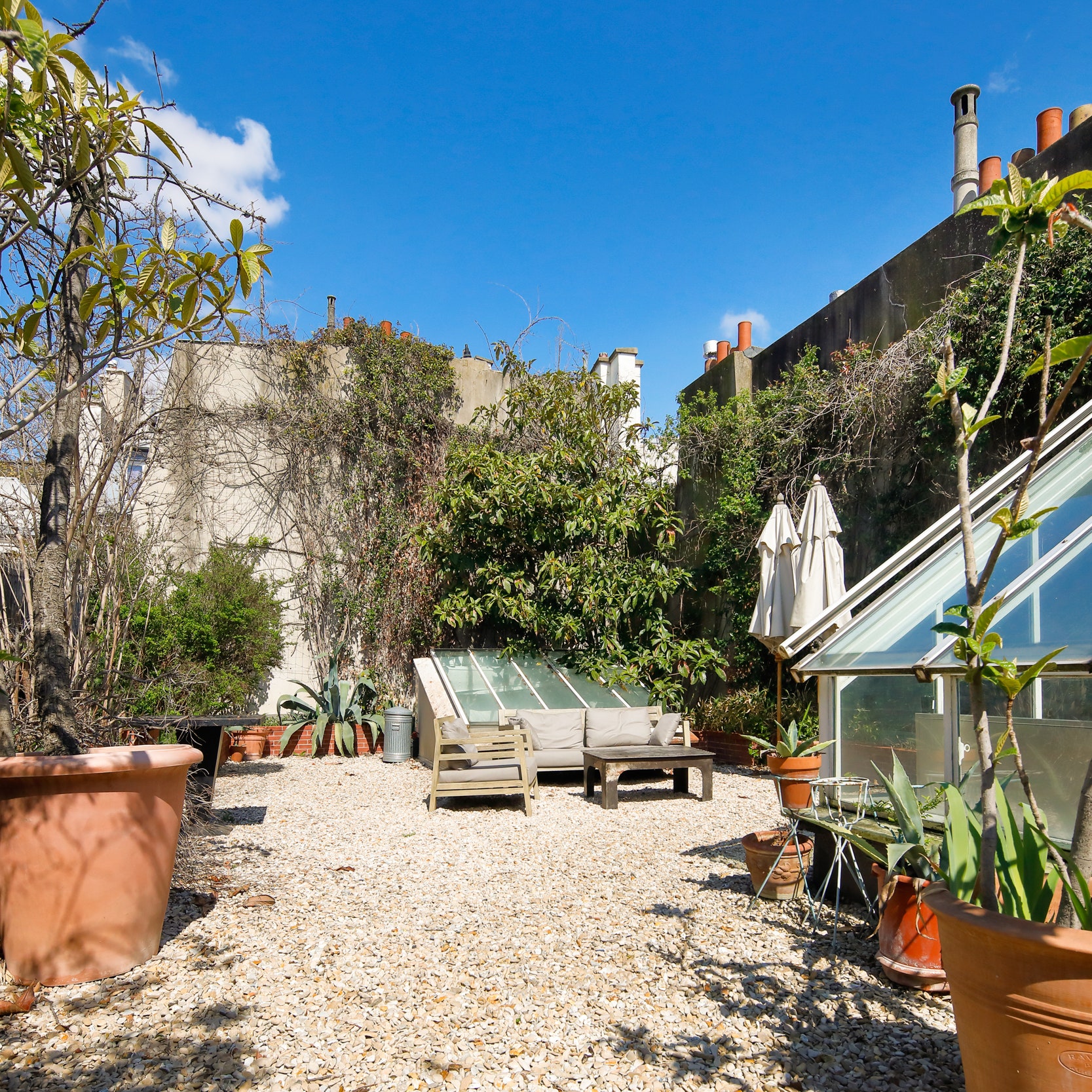 巴黎圣日耳曼区，Andrée Putman 豪华阁楼出售-0