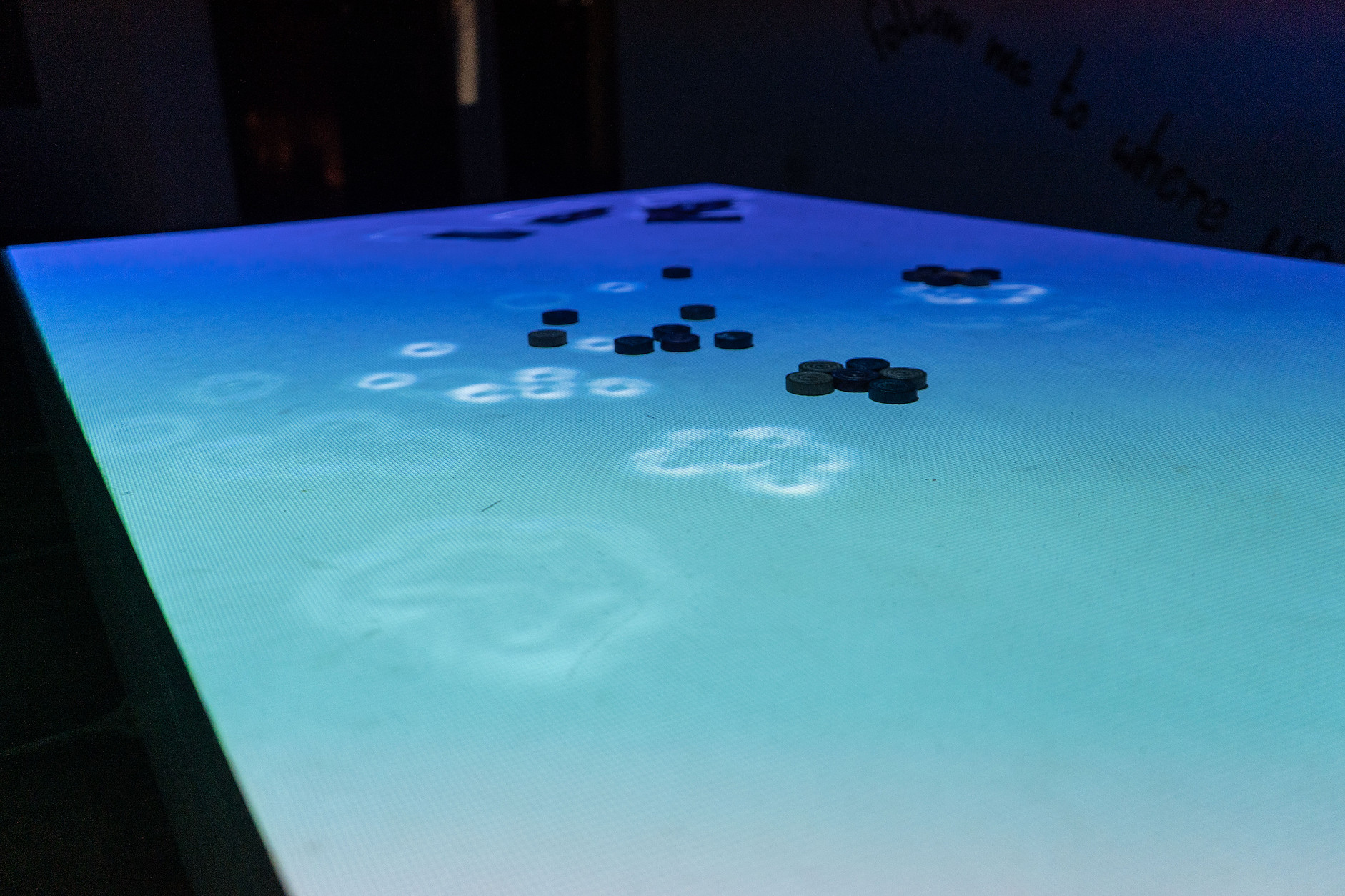 一个小物件·互动桌丨Ansh Kumar-16