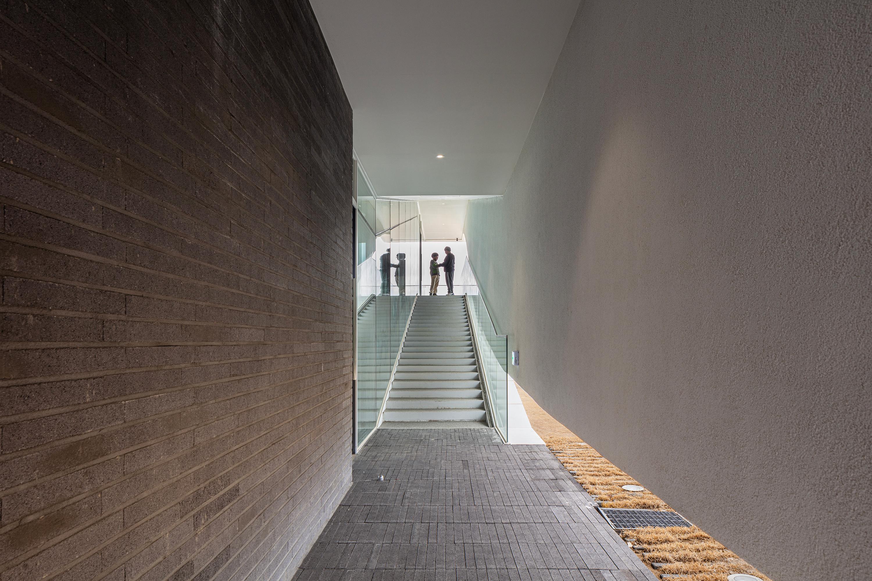 灵钟岛咖啡馆 [美味]丨(주)유타건축사사무소,UTAA Company-24