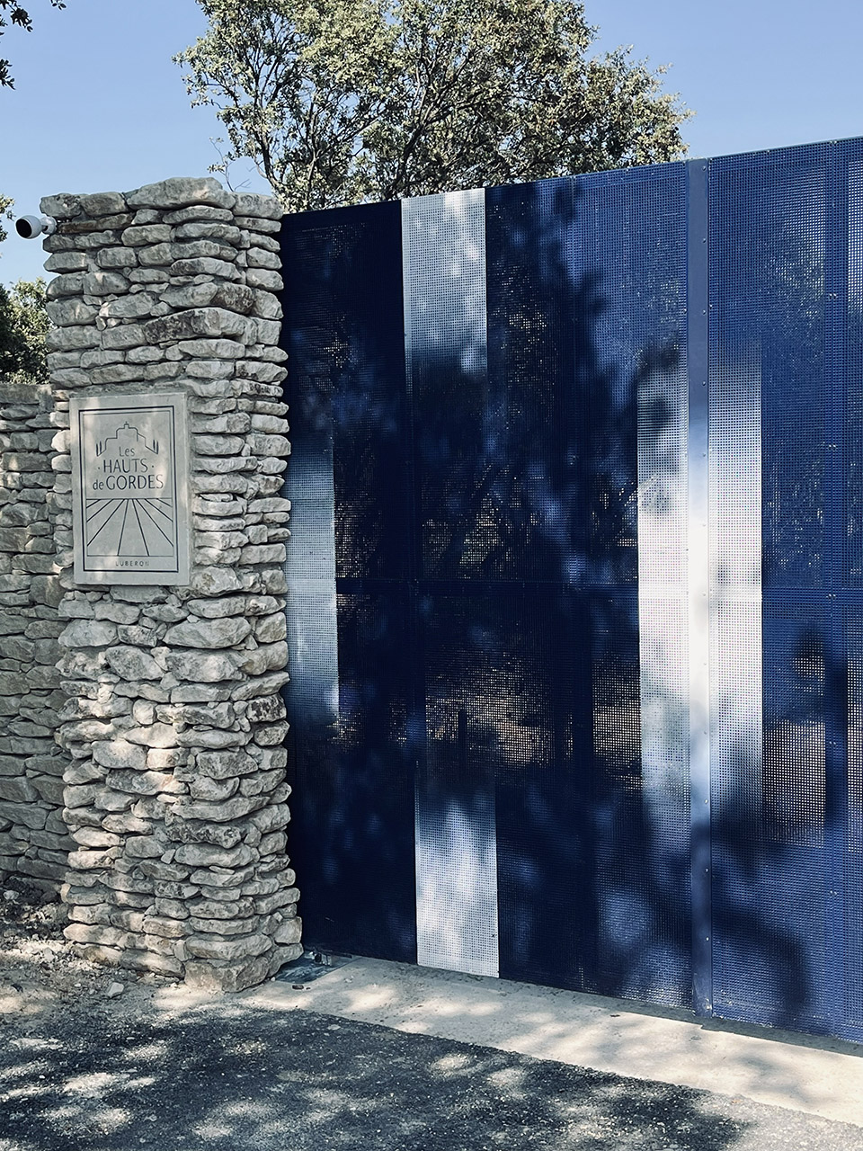 法国 Les Hauts de Gordes 酒店丨Joséphine Fossey Office-17