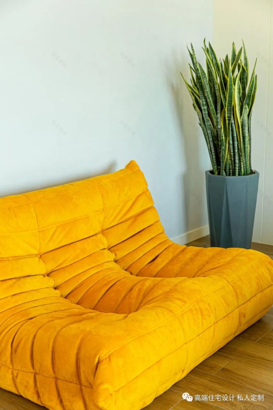 华侨城 900 平现代轻奢别墅丨尤文设计-57