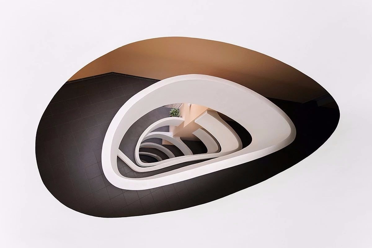 穿越天空的隧道 | 摄影师 Zsolt Hlinka 的几何建筑视觉-35