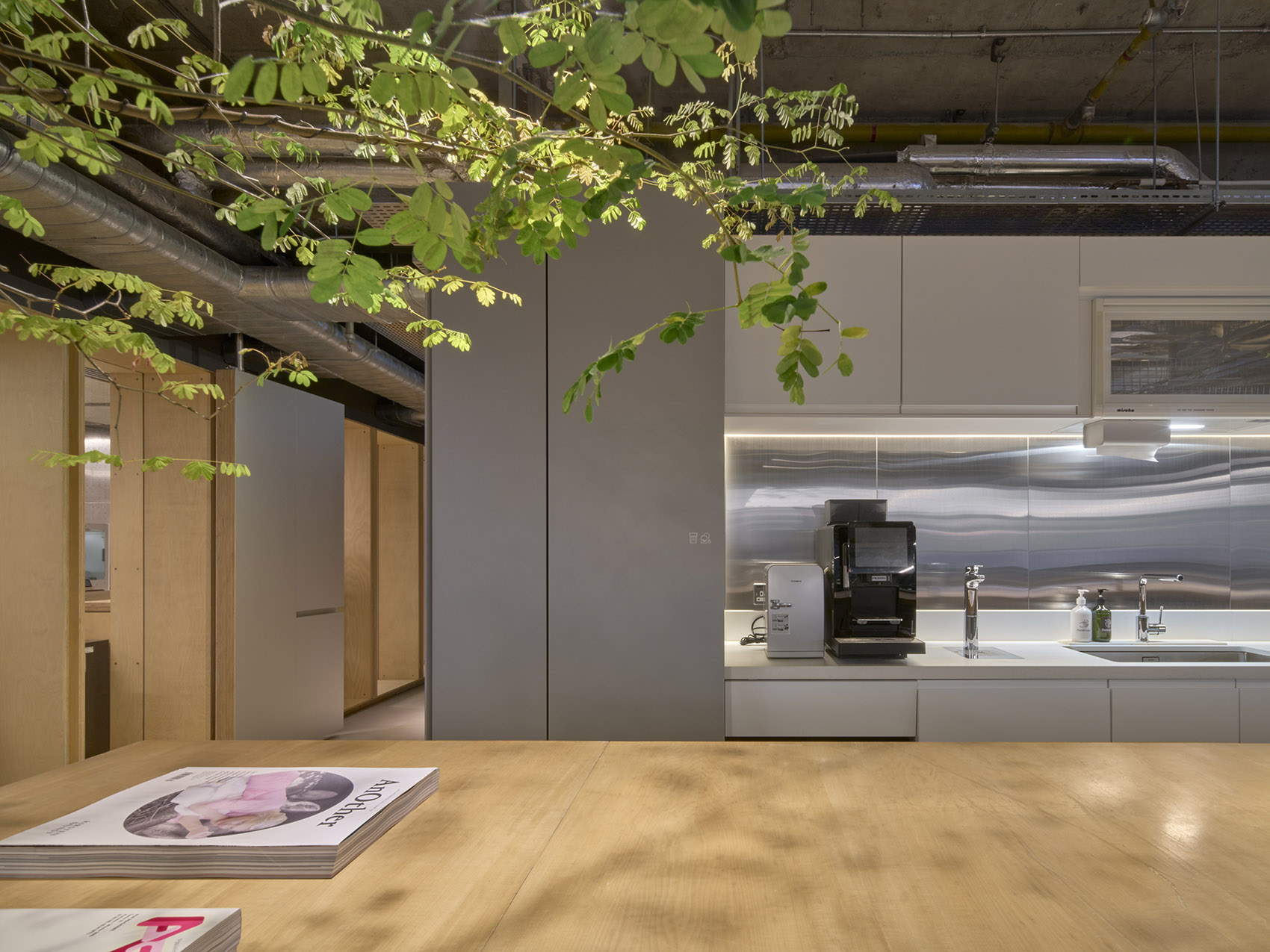 The Hub:欧华尔办公室焕新丨中国香港丨欧华尔顾问有限公司-7