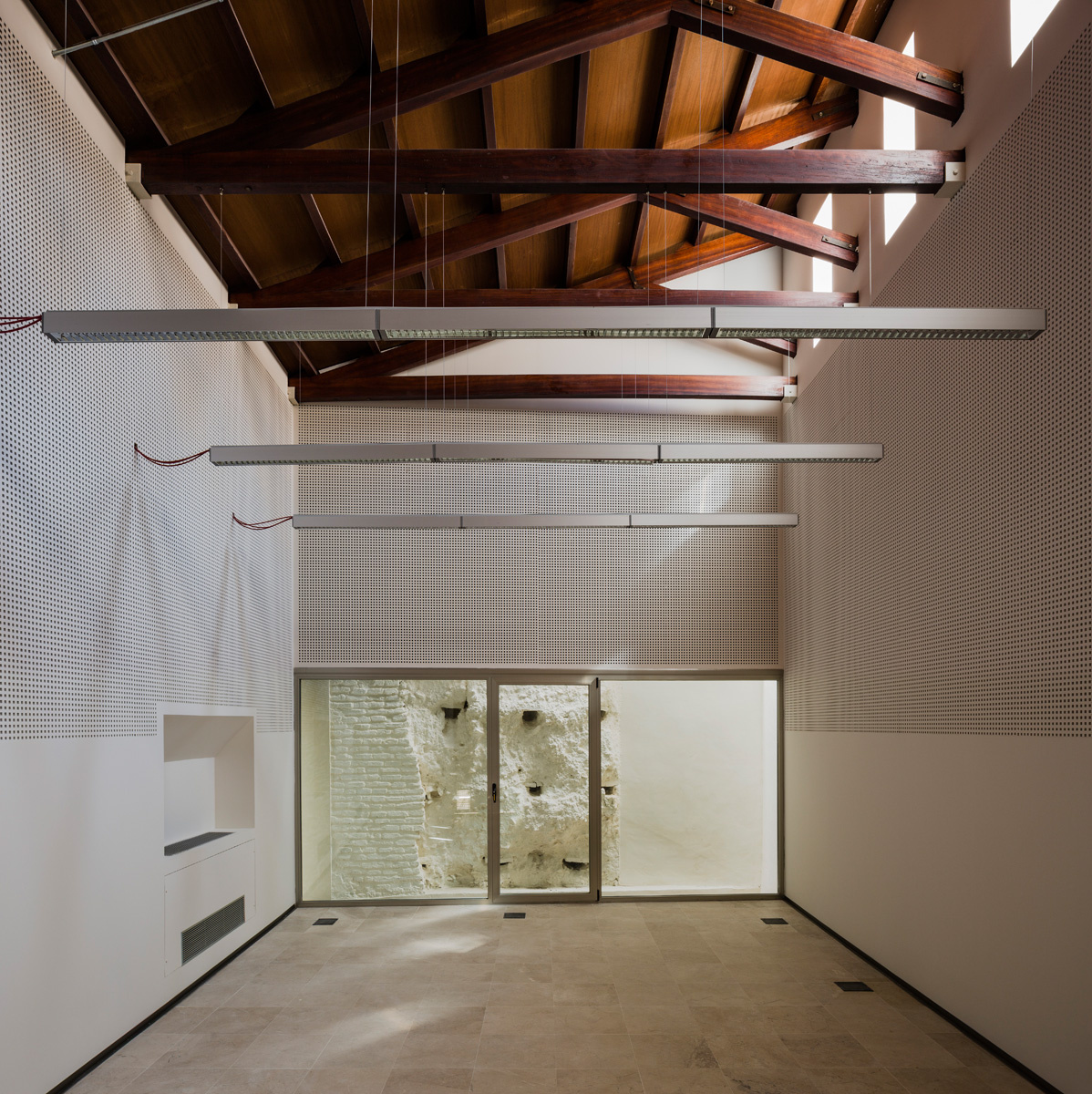 弗拉门戈解读中心，西班牙 / garciatorrente architects-23