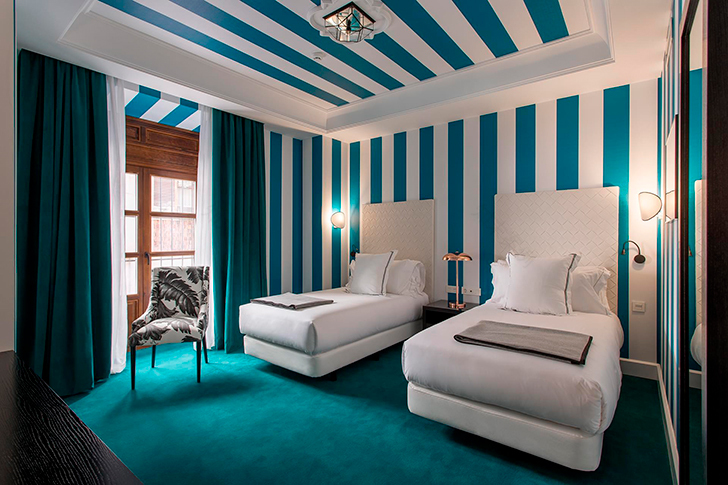 西班牙马德里 Room Mate Valeria 酒店——热带风情的设计盛宴-17