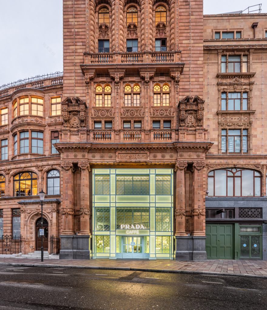 Prada Caffè 快闪咖啡店丨英国伦敦丨Roberto Baciocchi-8
