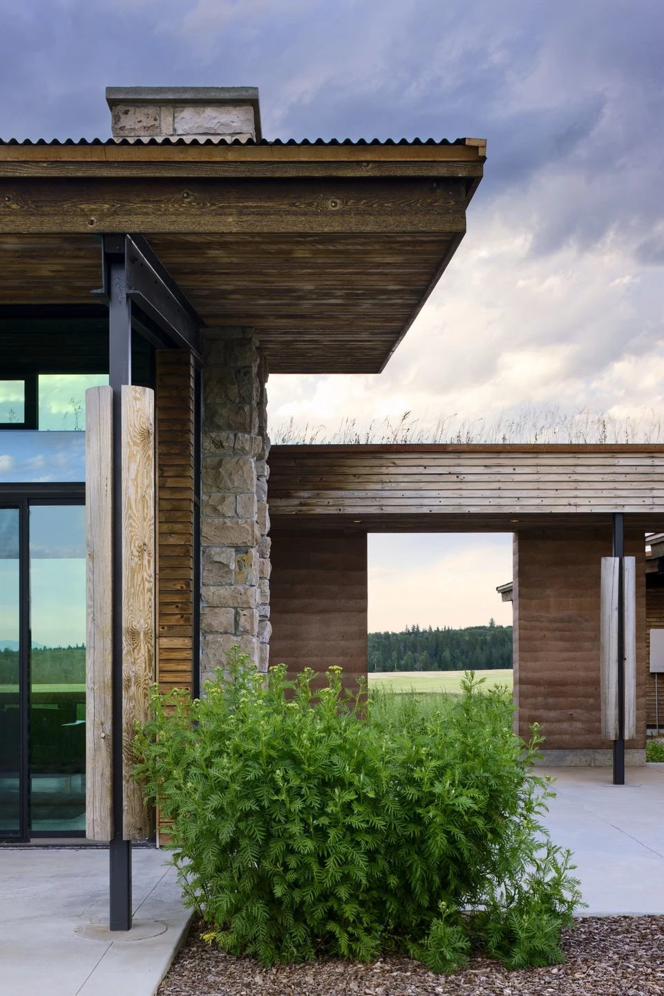 地平线之上的绿色家园 · Earthwall II-25