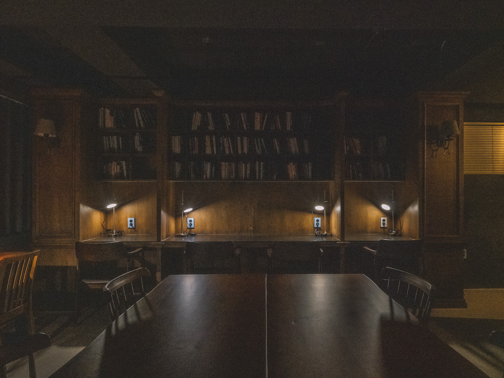 16 平米北欧风格公寓 | 极简与复古的完美融合-12