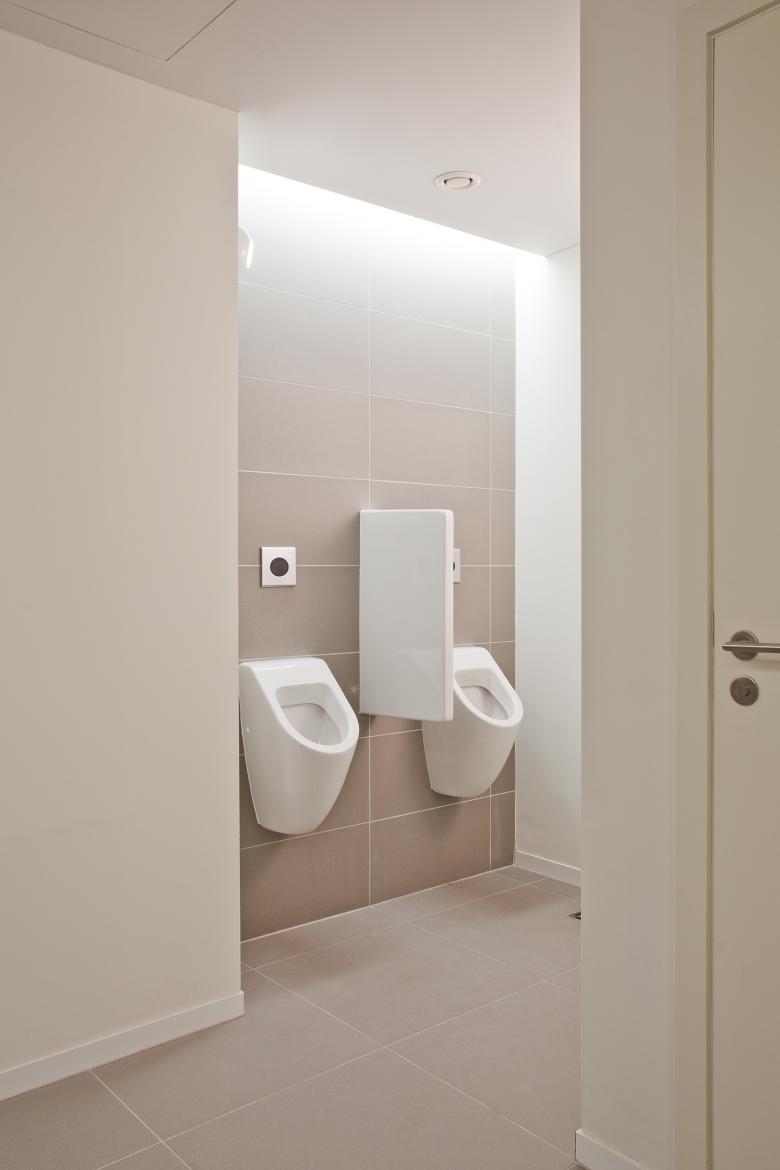 布鲁塞尔北站商务区办公楼入口大厅翻新项目丨比利时-2