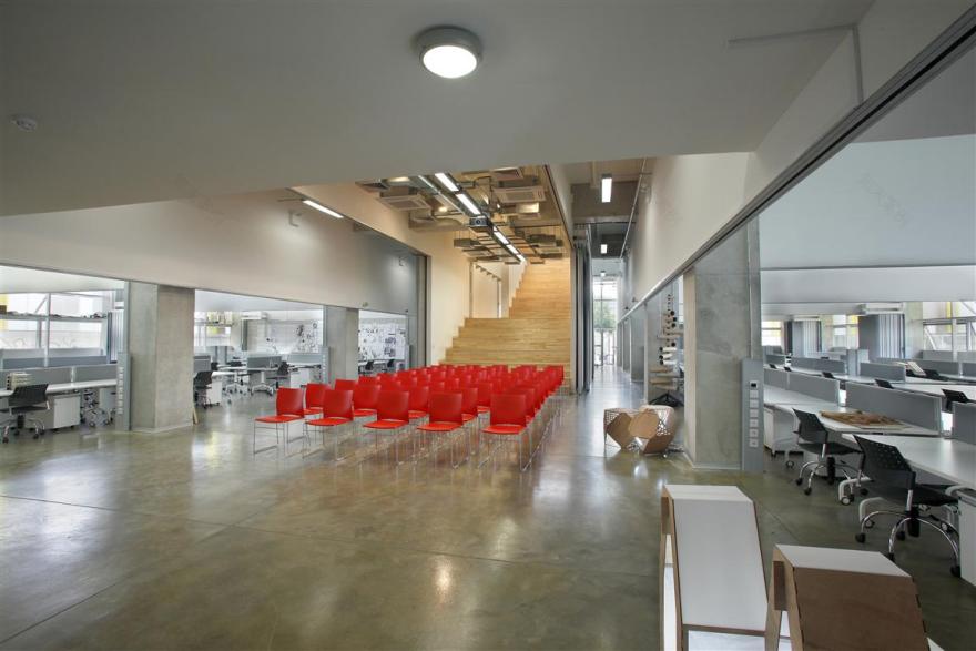 尼科西亚大学建筑研究中心-41