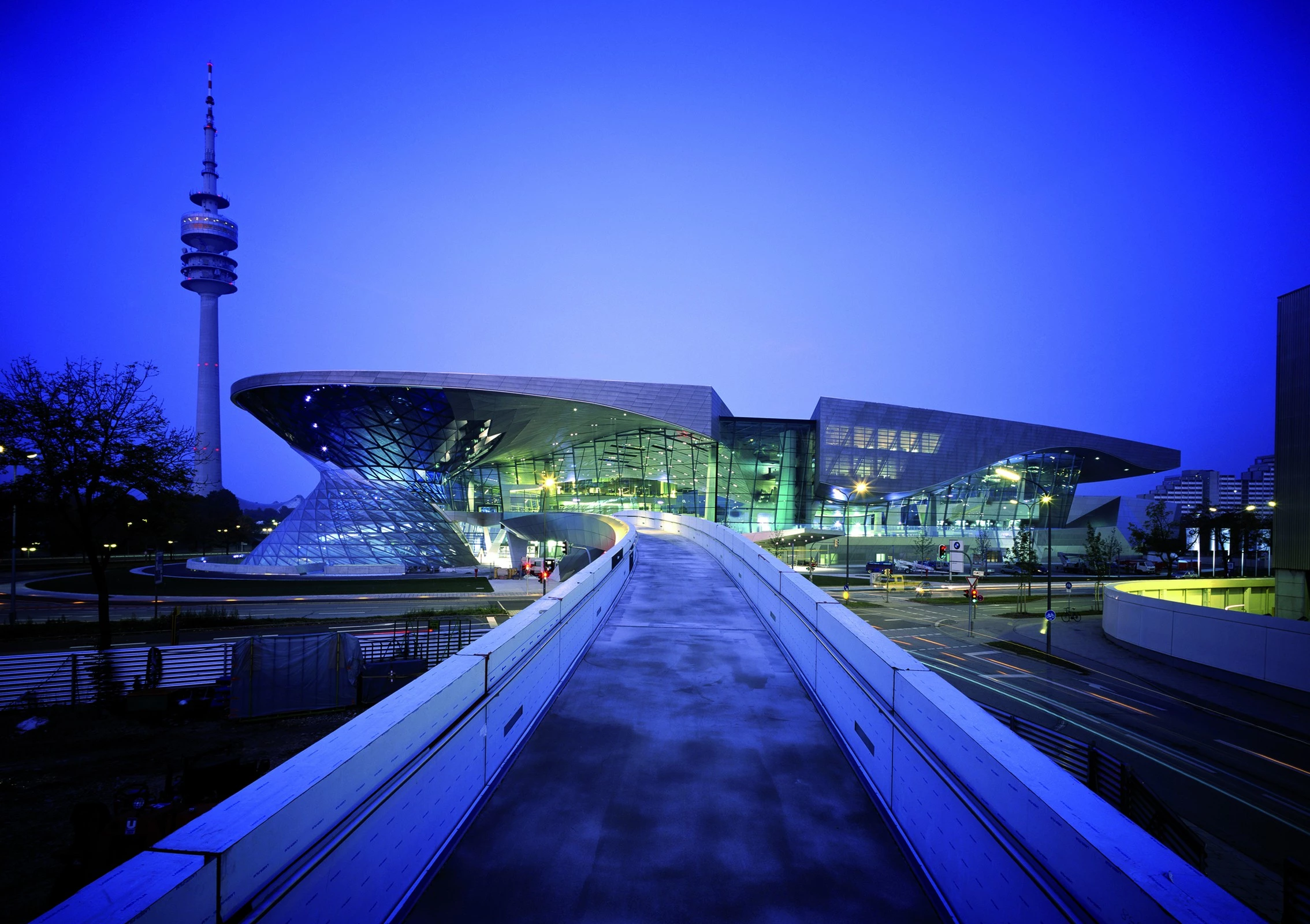 宝马世界丨德国慕尼黑丨蓝天组(Coop Himmelb(l)au)-103