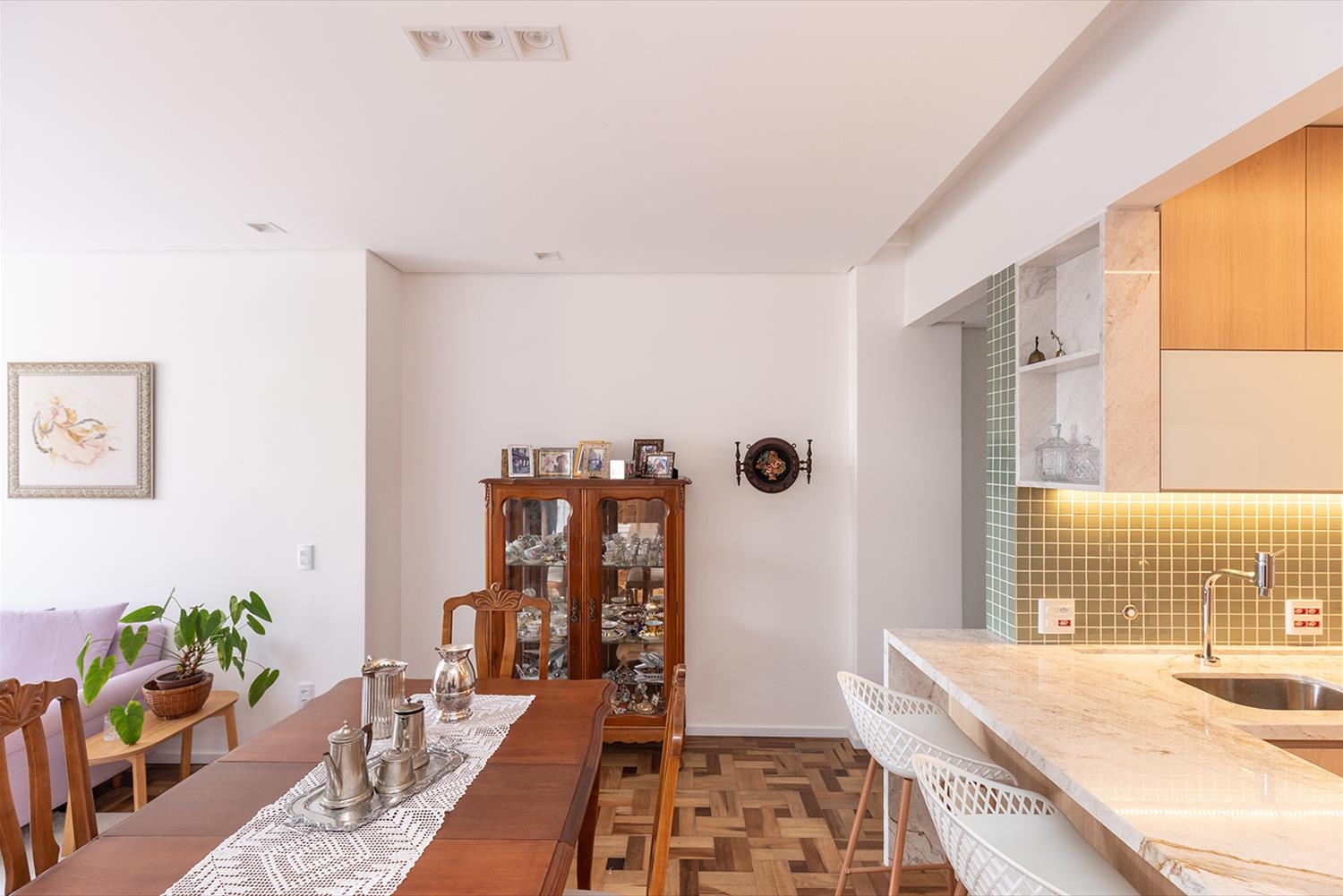 巴西 Urbanode Arquitetura 打造温馨公寓设计-7