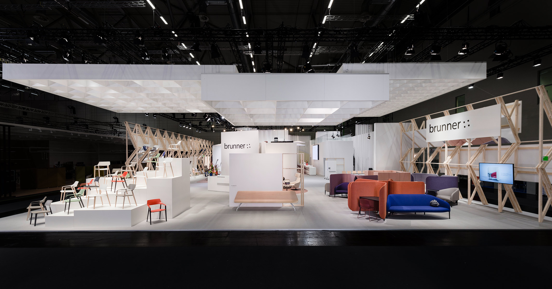 未完成舞台,展现新混搭时代办公空间-16