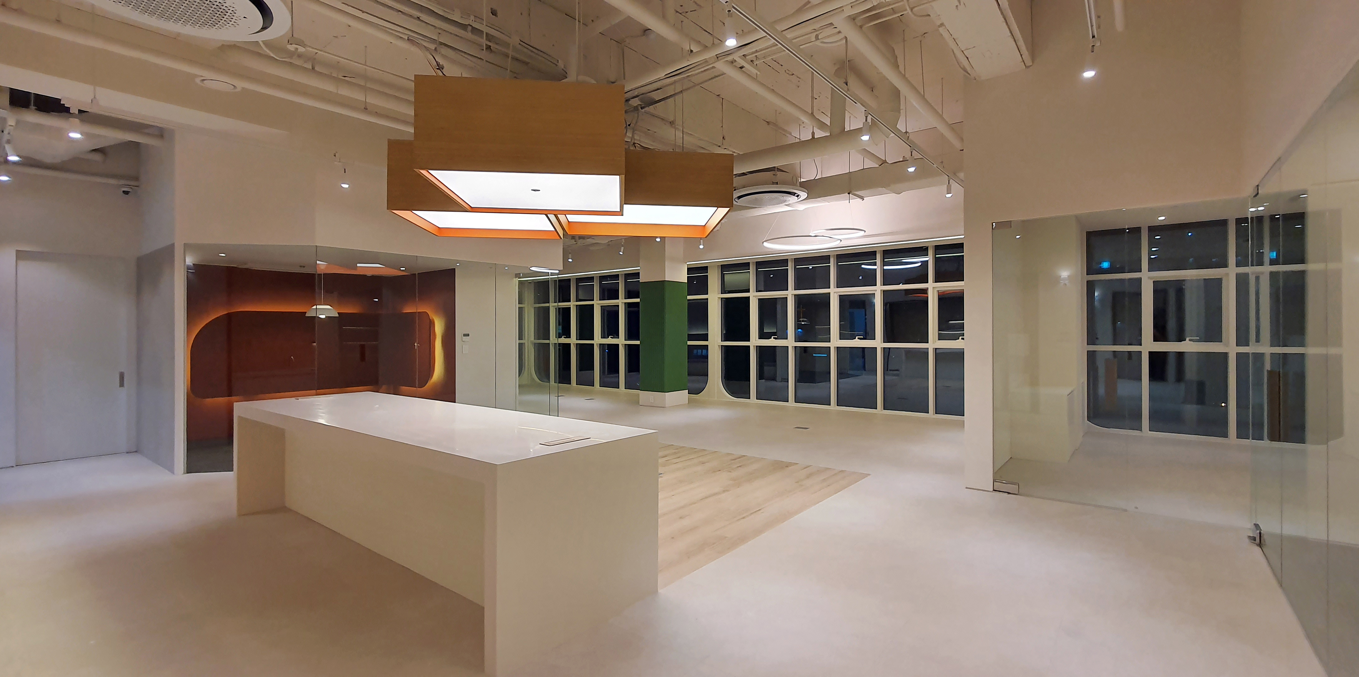 60 平极简办公室设计，现代风格的人性空间-6