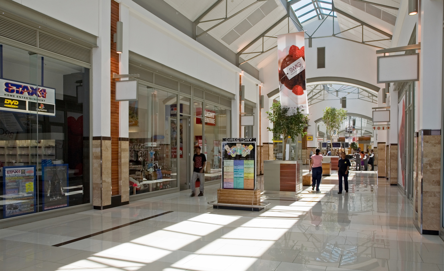 缤纷建筑师打造的新潮购物中心-5