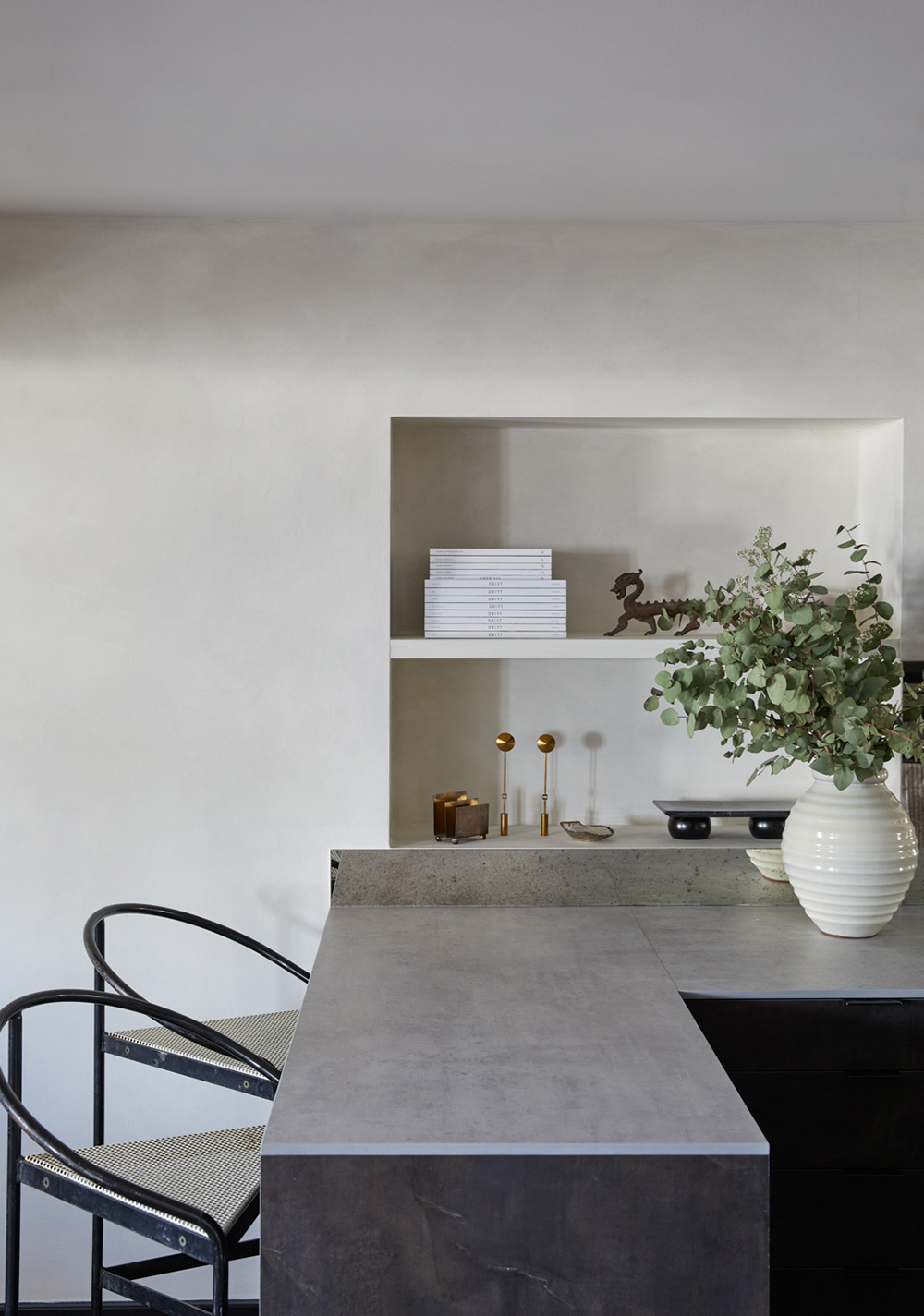 伦敦旧仓库改造的带砖砌墙与柔和装饰的阁楼丨英国伦敦-11