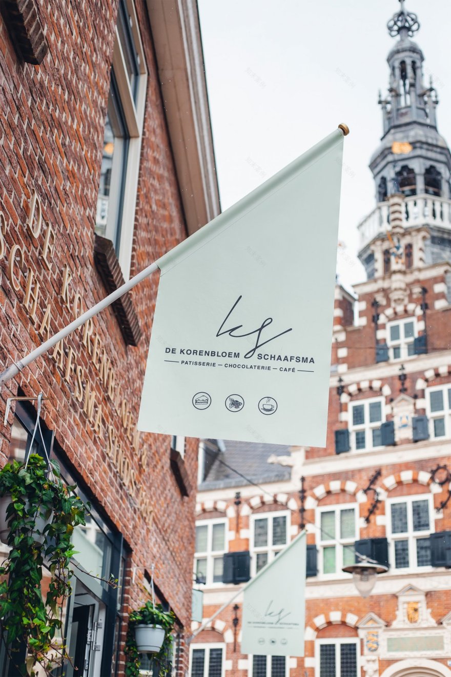 荷兰 Korenbloem Schaafsma 现代时尚巧克力店设计丨Emondt KMI-6