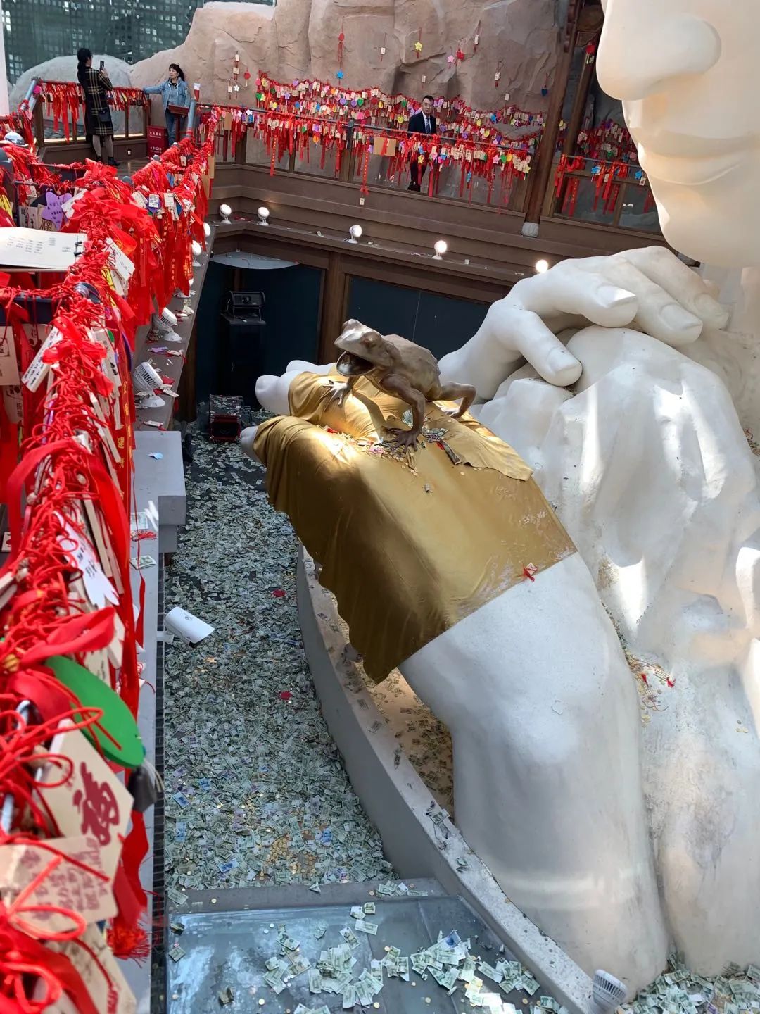 立体化购物中心设计新趋势——沉浸式的购物体验-22