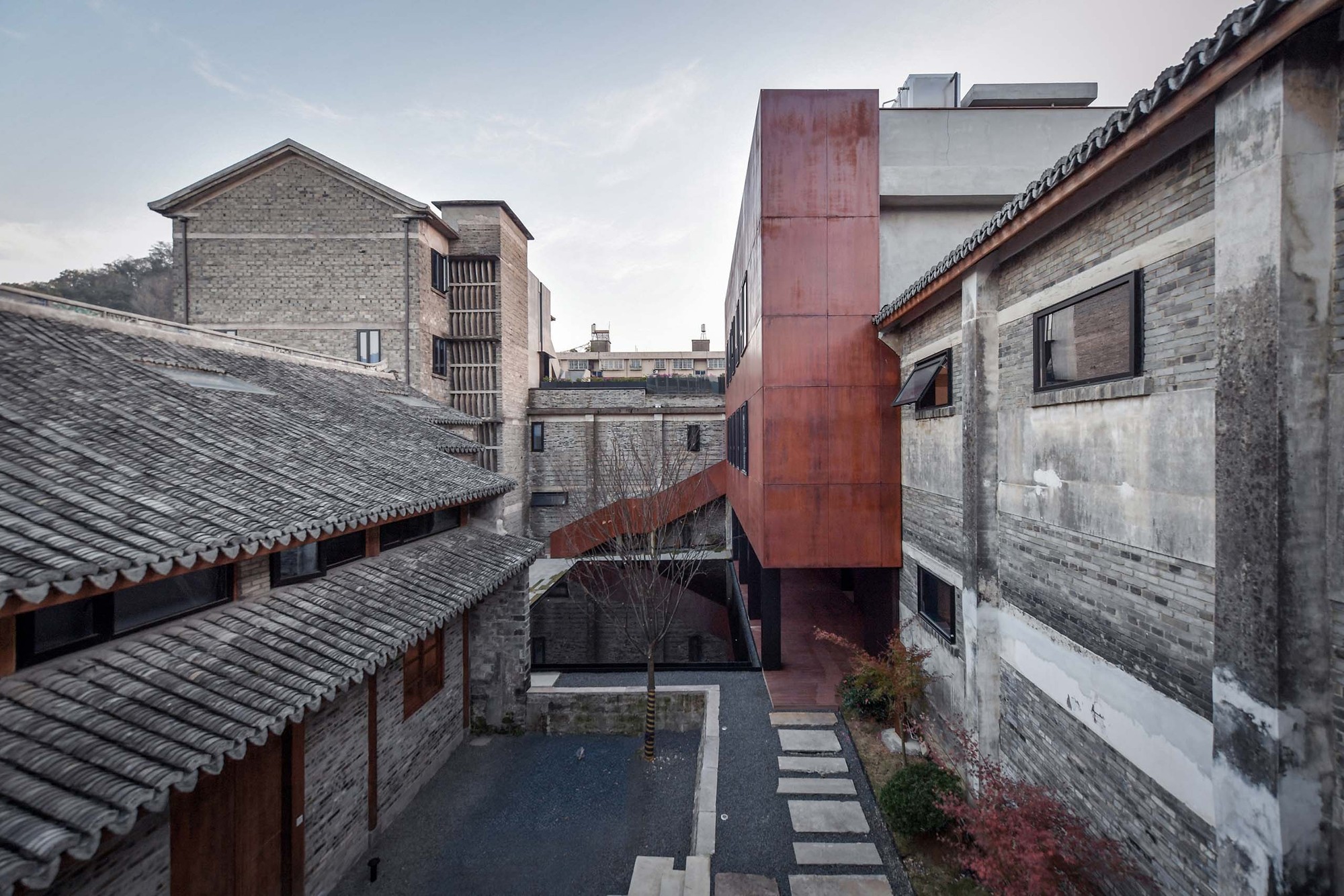 Yufengli Homestay / LYCS Architecture-11