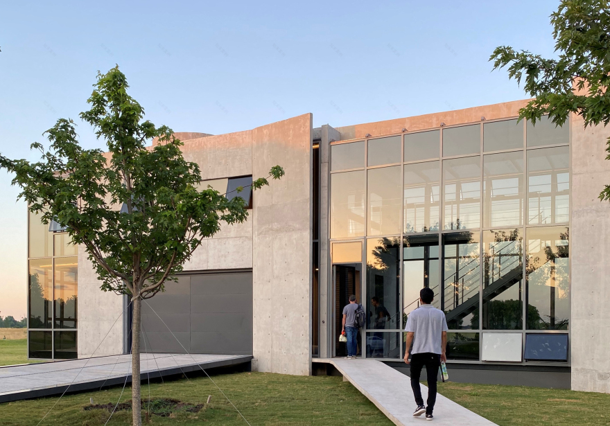 Buenos Aires 高尔夫球场上的悬浮玻璃屋-22