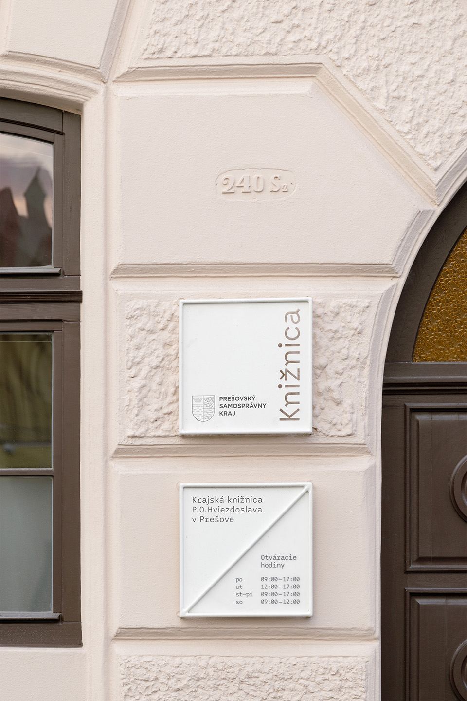 普雷绍夫P·O·Hviezdoslav区域图书馆室内改造丨斯洛伐克普雷绍夫丨DOXA + bistan architekti-5