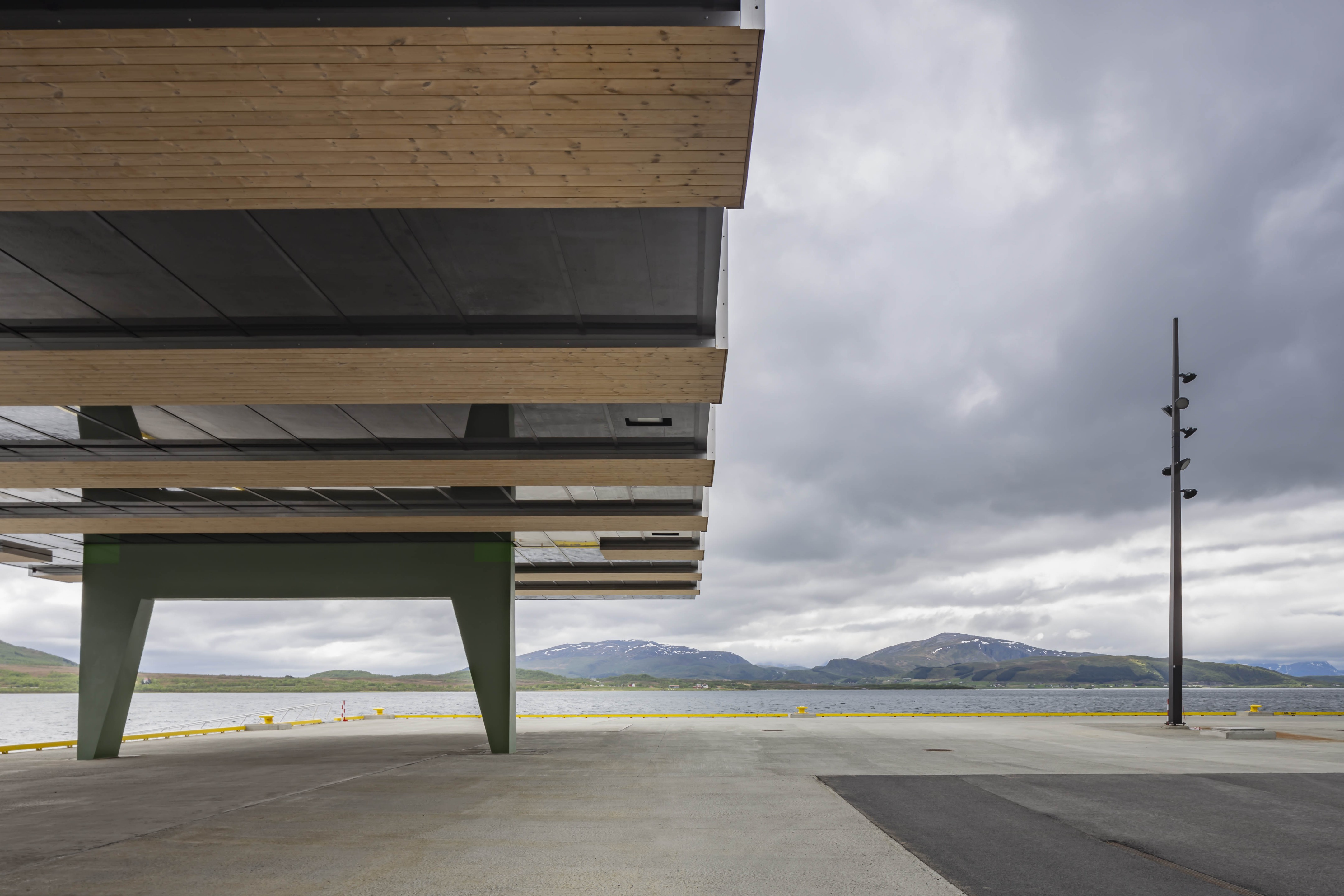 Snøhetta 打造炫彩 Holmen 工业区-11