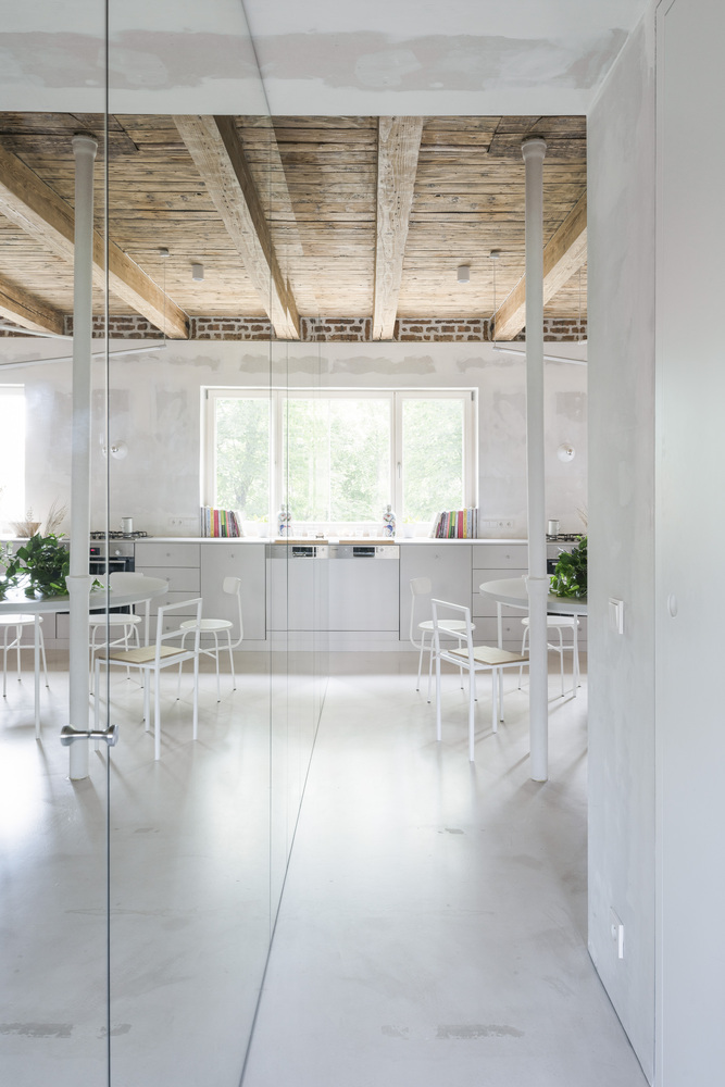 重塑空间 | 斯洛伐克 Bratislava 公寓的现代改造-27