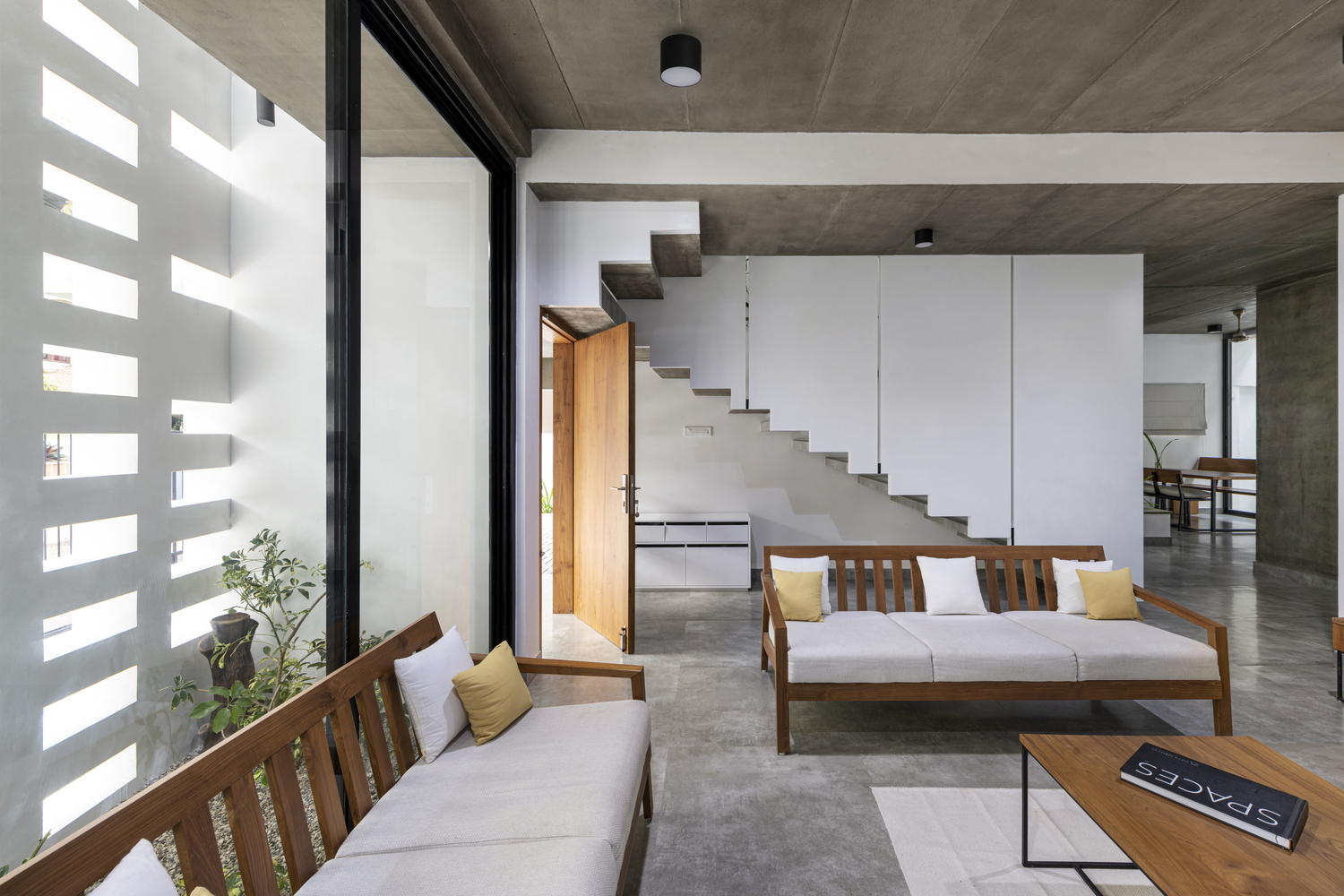 白色立方体住宅丨印度特里凡得琅丨Srijit Srinivas  ARCHITECTS-38