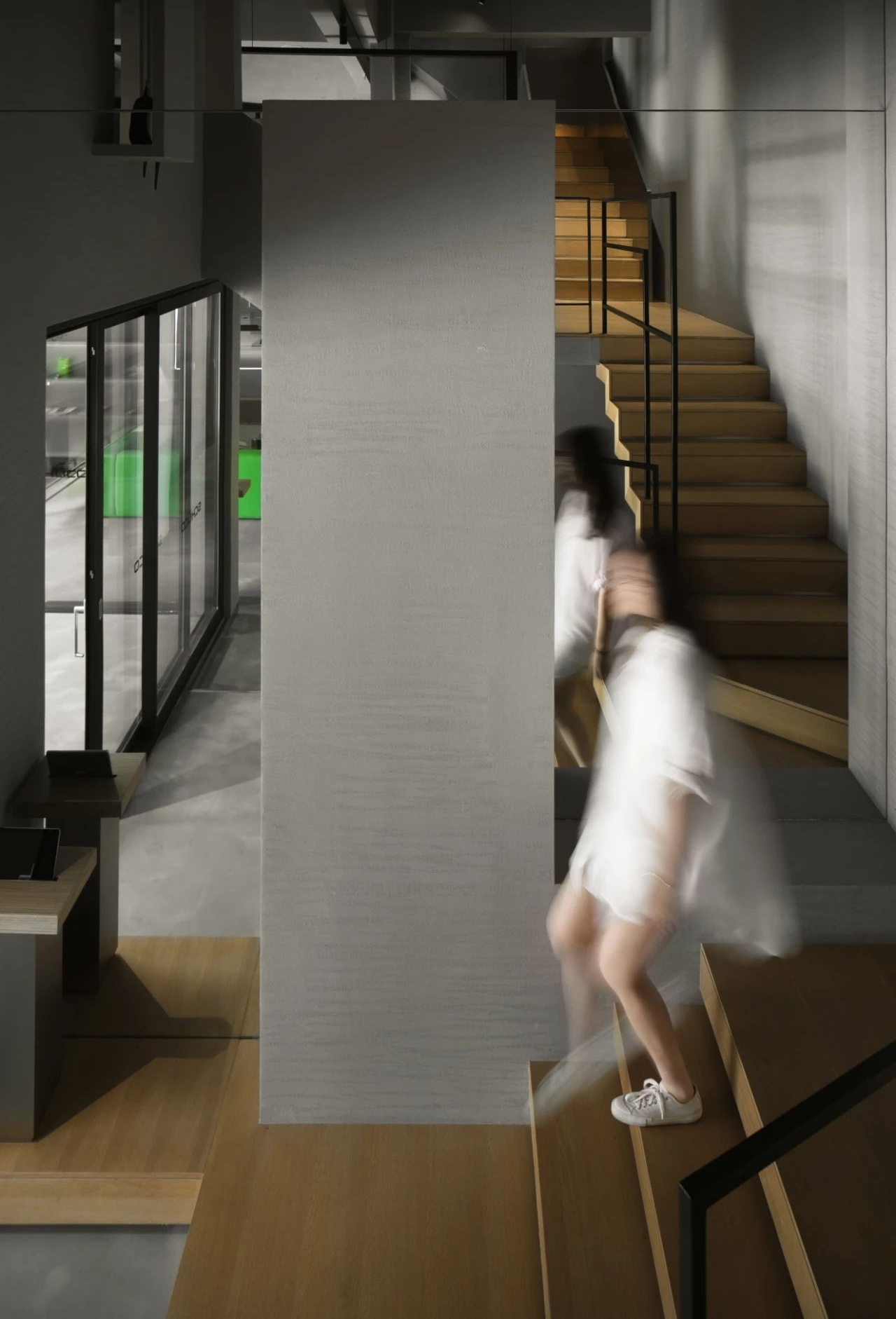 流动的诗性 · 福建十上设计 Schuco 展示空间丨中国福建丨陈辉,胡慧 | 十上设计-35