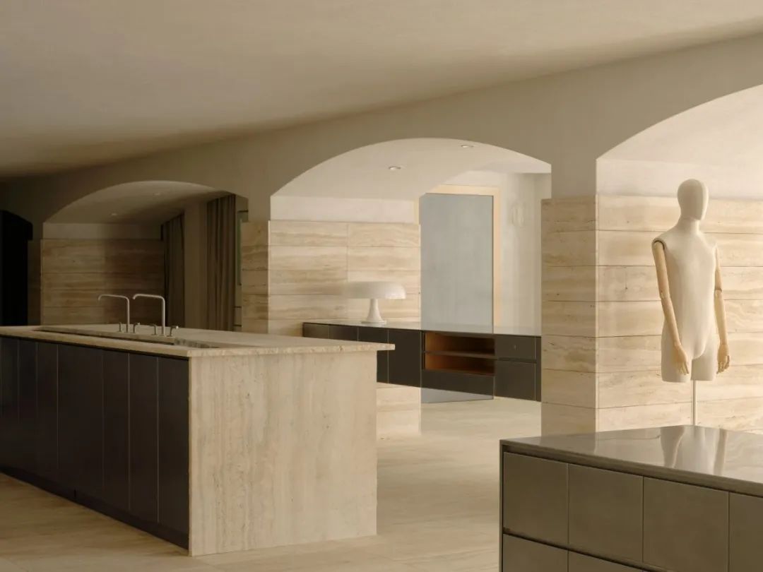 澳洲Venroy’s New Bondi Flagship Store丨Sarah l’Anson设计事务所-27