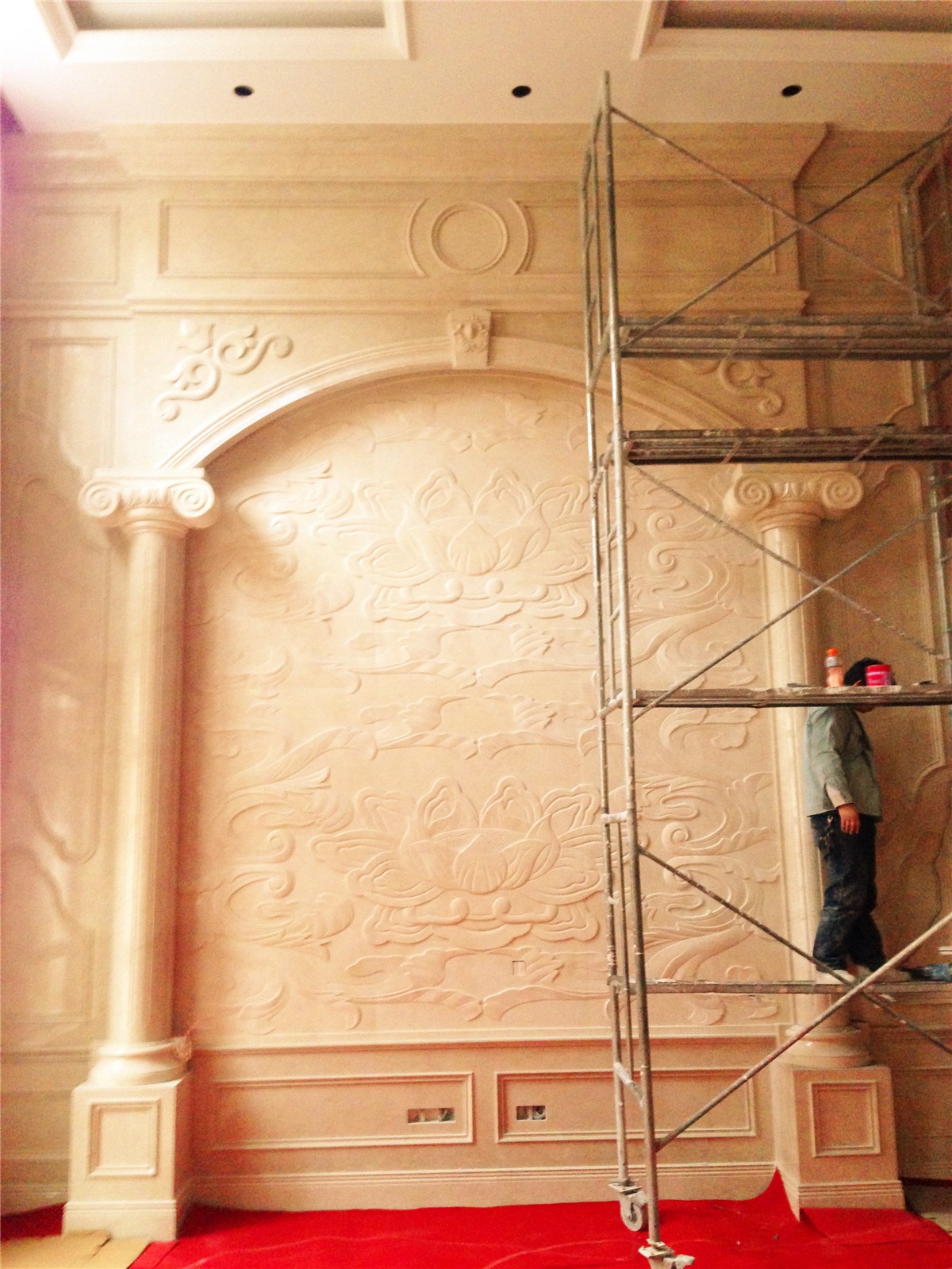 欧式紫金豪宅，演绎意大利米黄的华美乐章-2