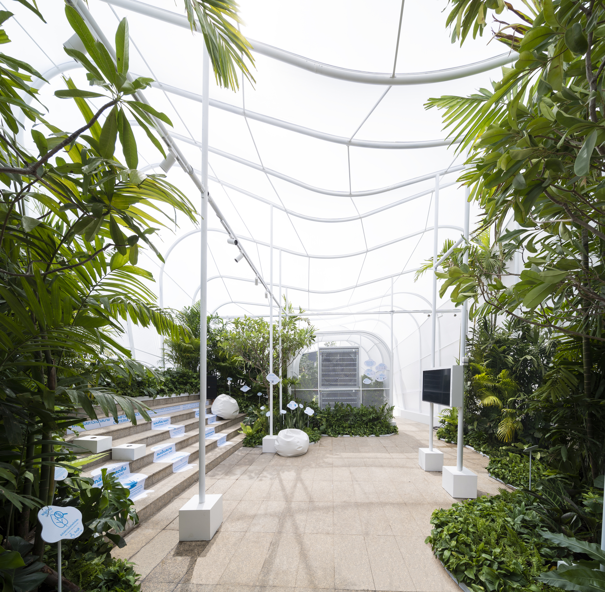 Safezone Shelter / Shma Company Limited-16