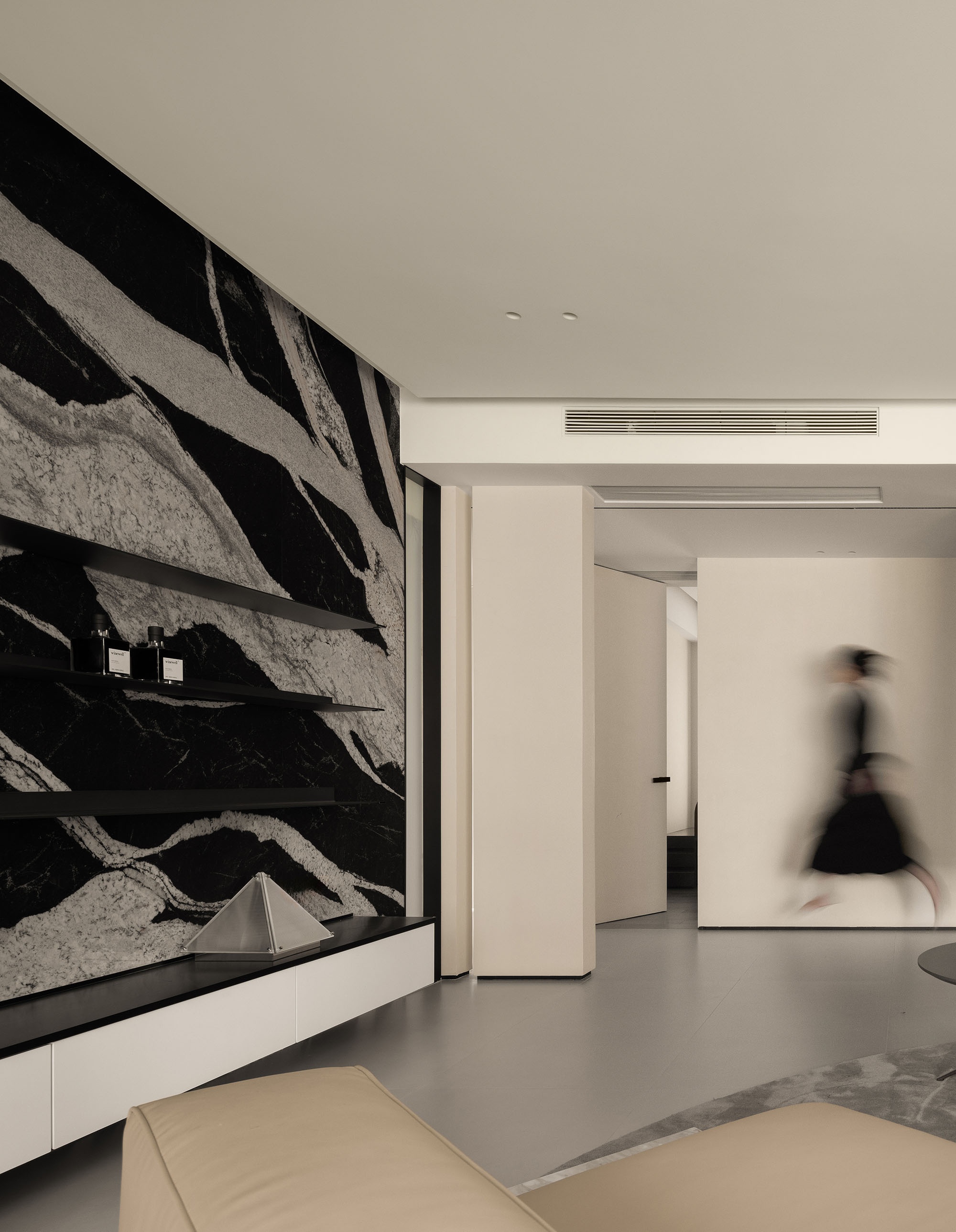 正负下舍 · 光明一号-33