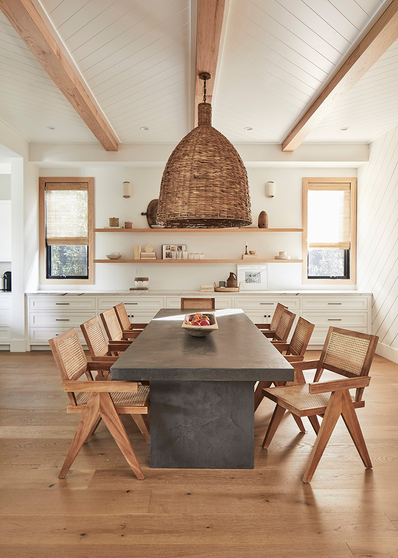 加利福尼亚装饰有木材的时尚舒适的家-5