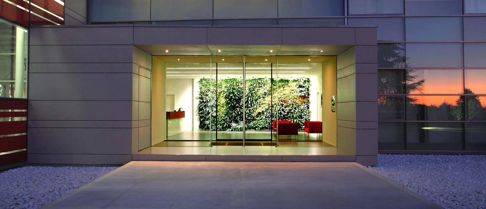 简约风格展现独特魅力——Madel Head Office 室内设计-13