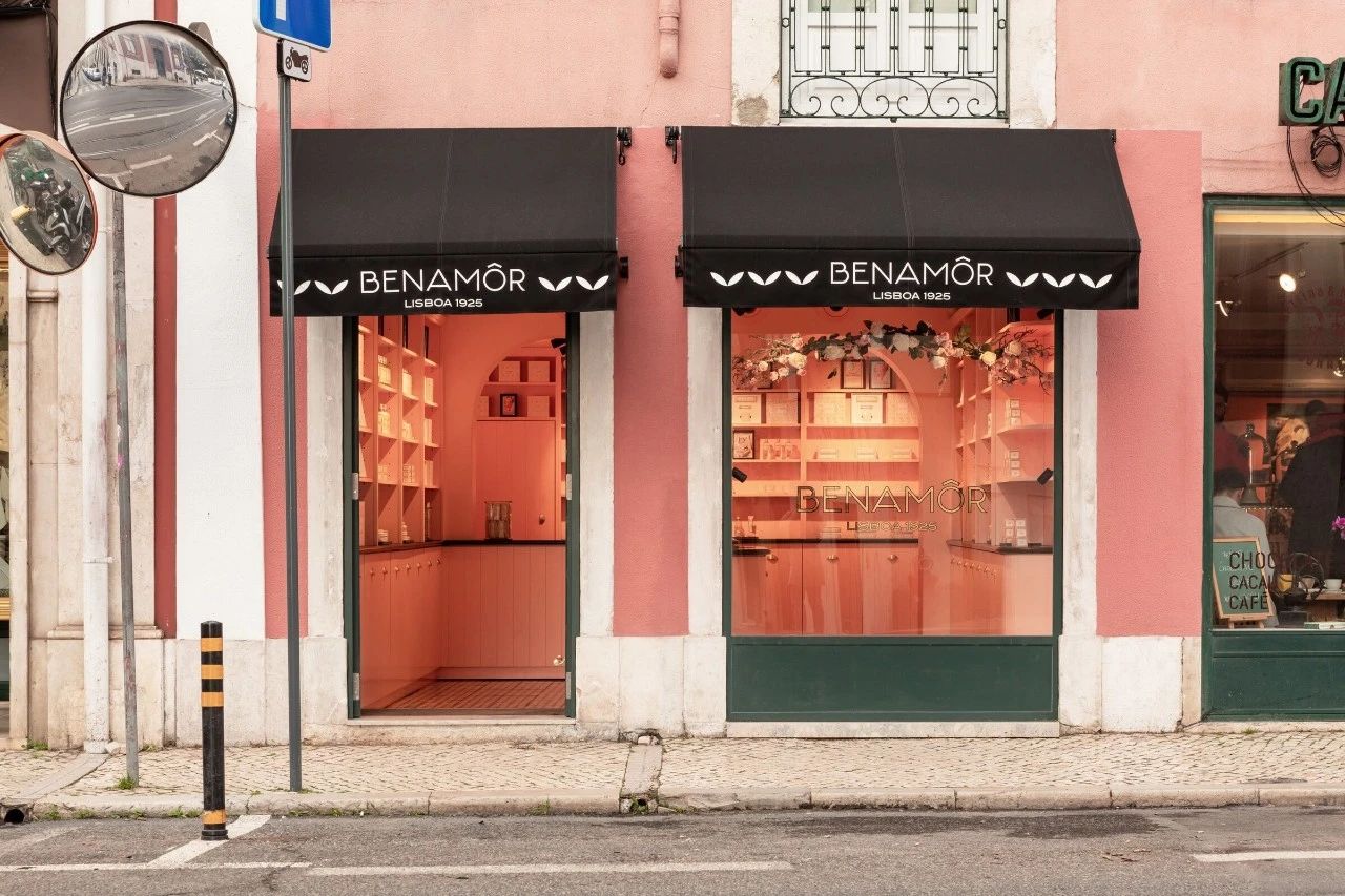 贝纳姆粉色商店 · 浪漫女孩心的魔法美容空间丨葡萄牙里斯本-47