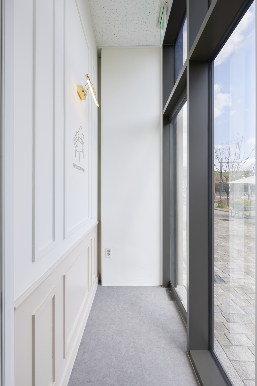 简约清新 12 平米钢琴教室设计-13