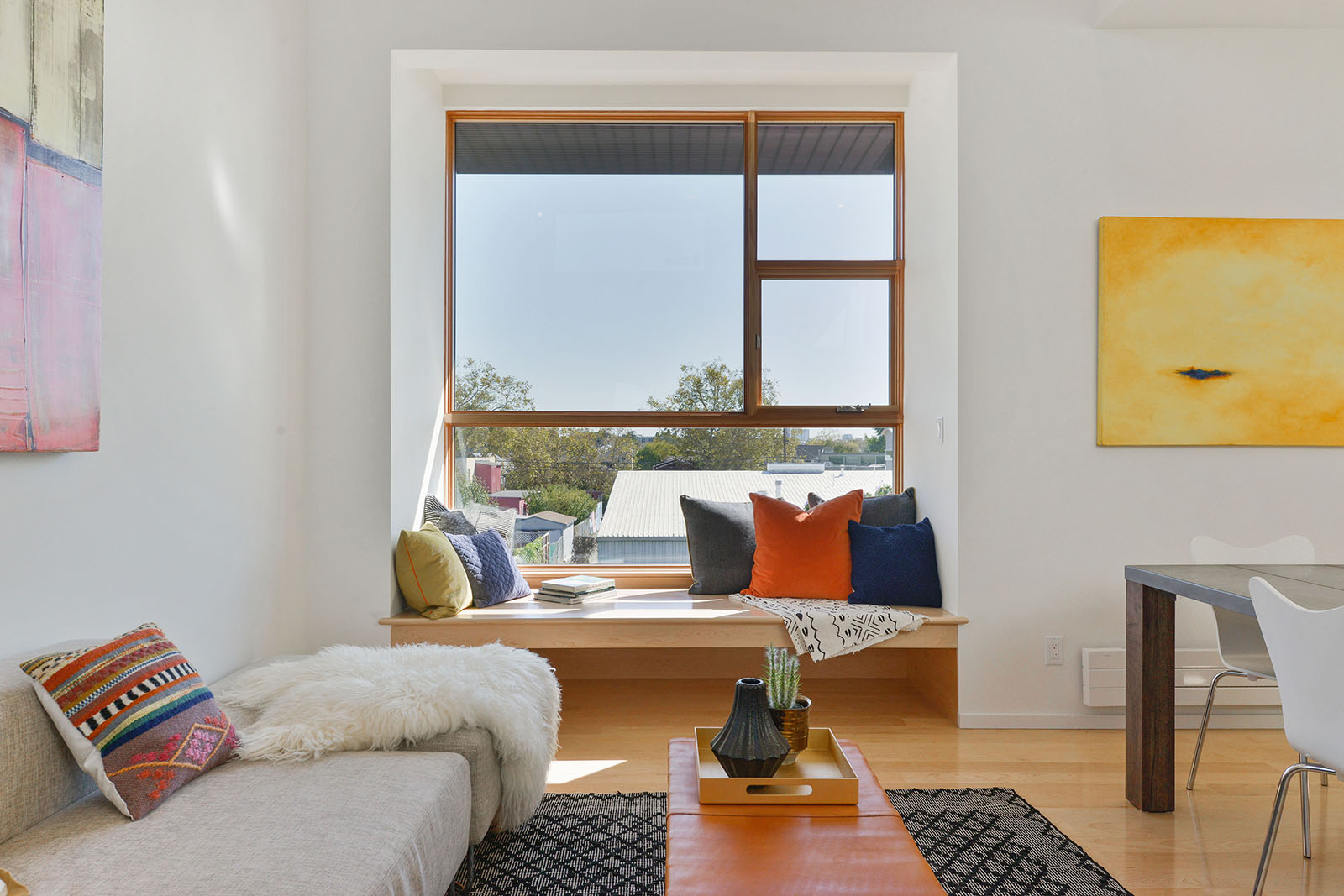 Townhouses Full of Warmth and Comfort Built in the City of Berkeley in California-12